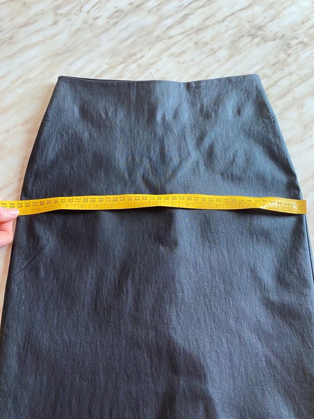 gonna in simil pelle a tubino