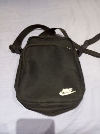 Riñonera Nike