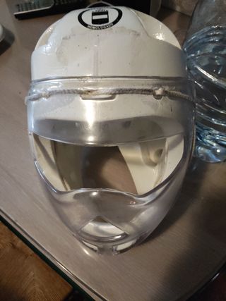 Casco karate homologado