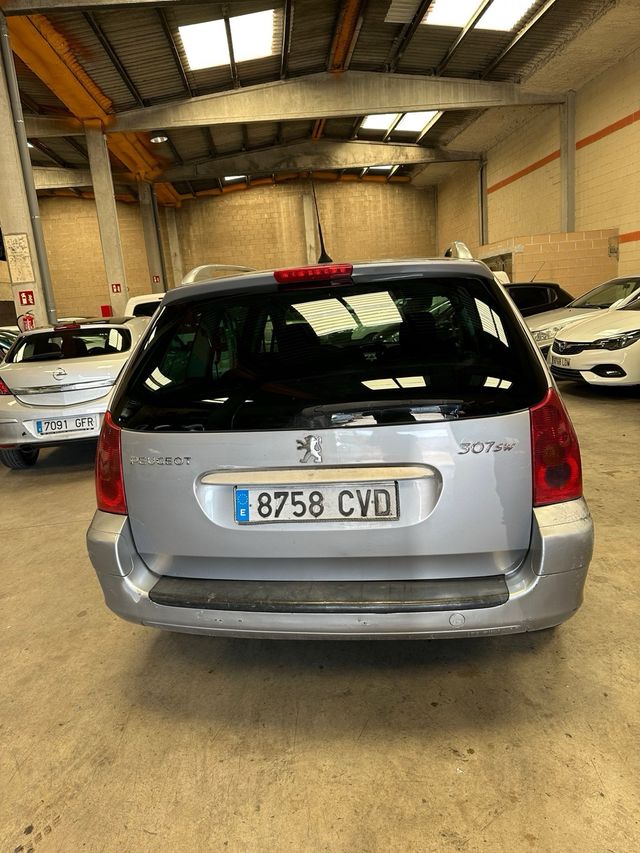 Peugeot 307sw 2004 7 PLAZAS