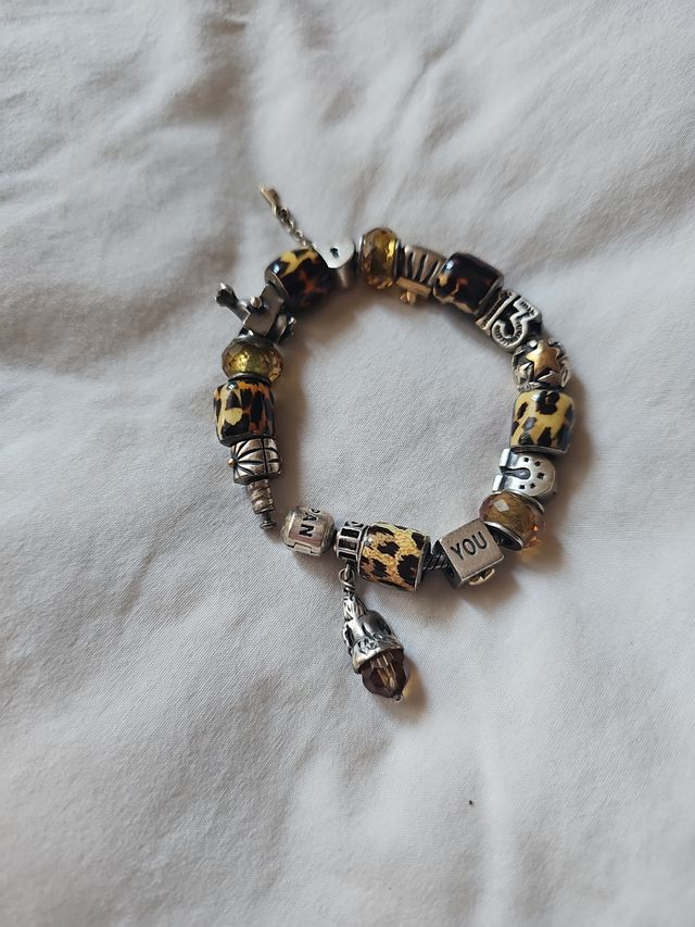 Pulsera de Plata y detalles Oro PANDORA