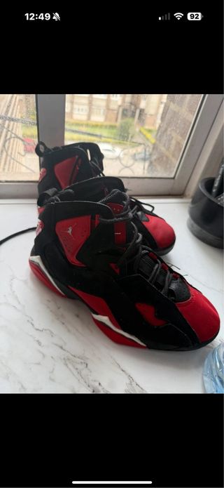 Zapatillas jordan como nuevas.