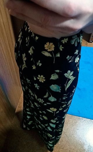 Falda larga de flores