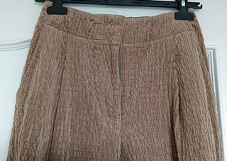 Pantalón pinzas pana labrada Bimba y Lola a estren