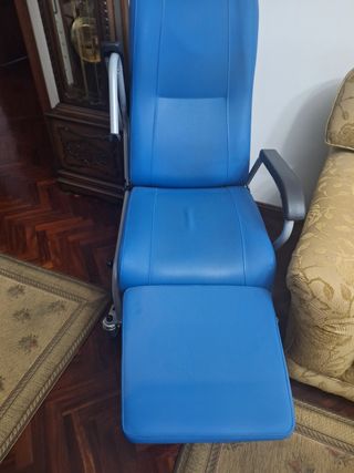 Sillón ortopedico con ruedas hospital geriatrico