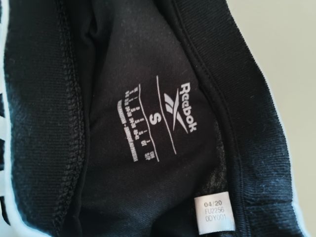 Set t shirt e leggins Reebok Donna