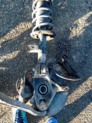 Amortiguadores mercedes clase A W177