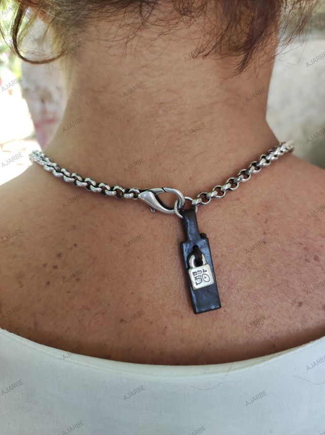 Collar Uno de 50