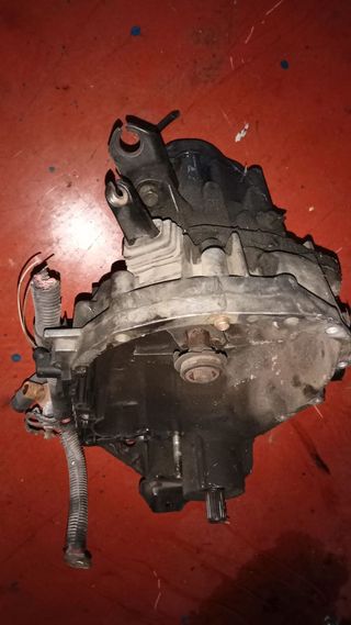 Caja de cambio renault Megane 1.5 dci