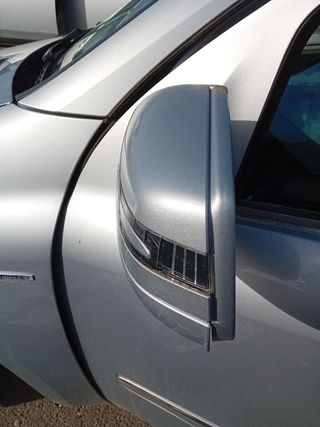 Espejo izquierdo Mercedes 350CDI 2010