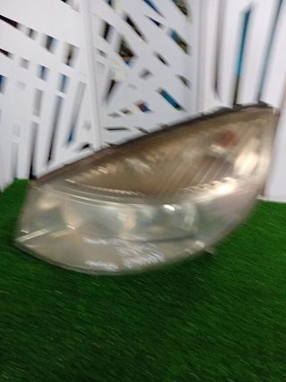 Faro izquierdo Renault megane 2006