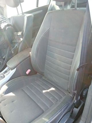 Asientos Renault laguna 2011