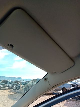 Tapasol copiloto Renault laguna 2011