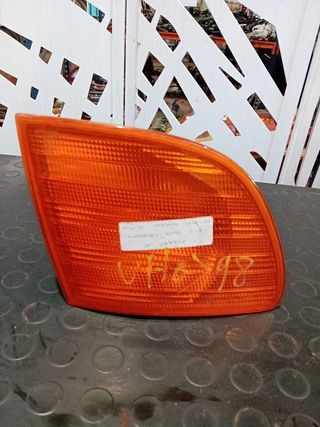 Piloto trasero derecho mercedes vito 98