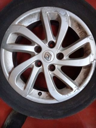 Llantas Renault R16