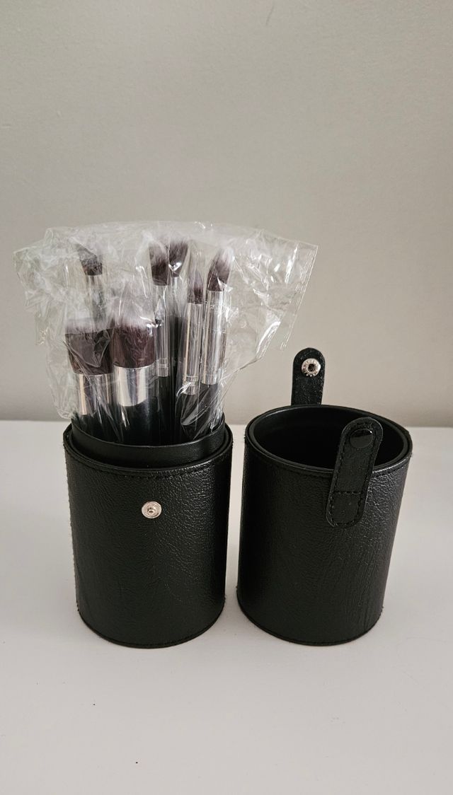 BEAKEY - Pennelli trucco con custodia