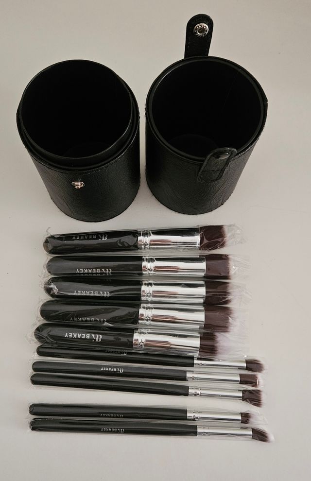BEAKEY - Pennelli trucco con custodia