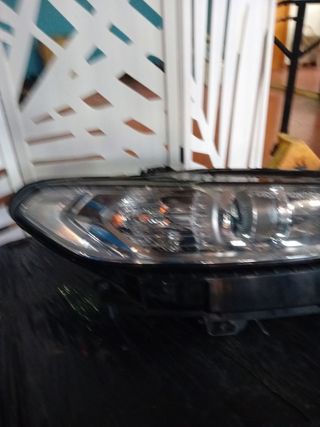 Faro derecho Ford mondeo 2015