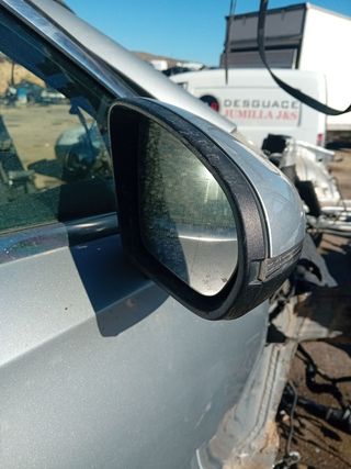 Espejo derecho Mercedes w177 2023