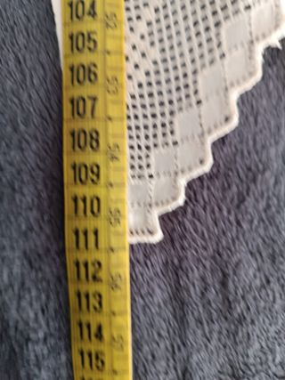 Toallas de tela con encaje de Brujas 2€ meno