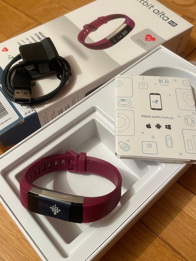 FITBIT ALTA HR NUEVA