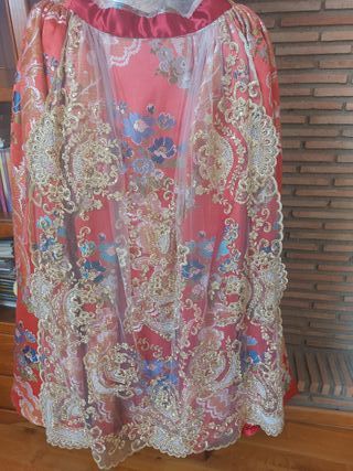 Traje Fallera con zapatos