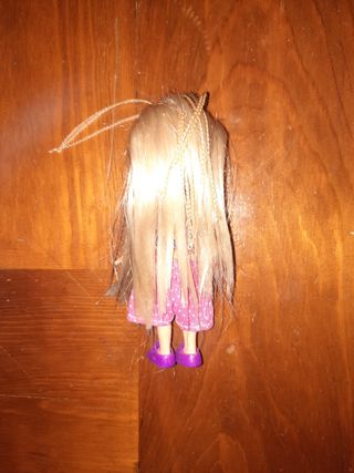 Barbie Chelsea de Mattel 2003.