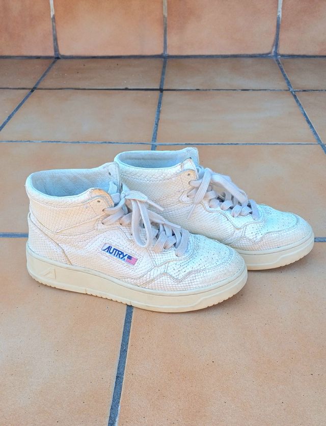 Autry mid snake effect