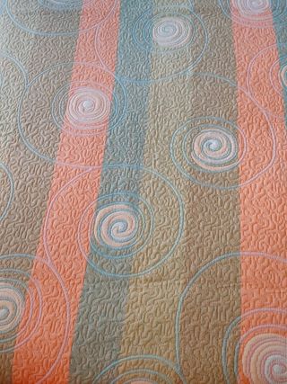 Colcha estampada reversible