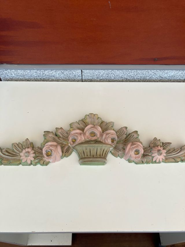 Coronacion arriba puerta