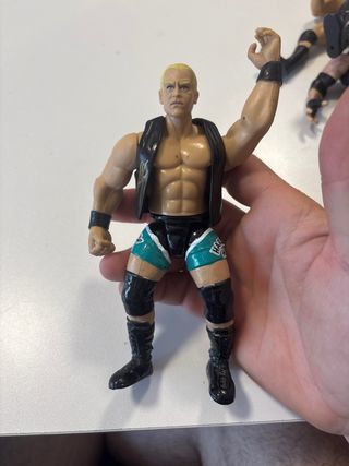 Bambole di gomma Bob Holly di Undertaker Wwe in grande mostra