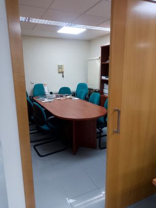Alquilo oficina 