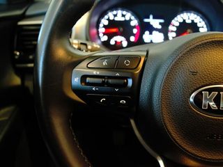 Kia Stonic 1.0 T-GDi 74kW (100CV) Drive