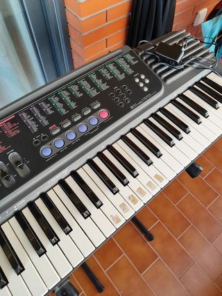 Piano Casio CTK 500