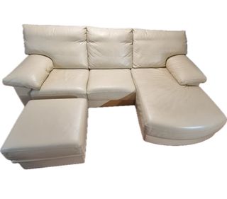 Sofa de cuero beige