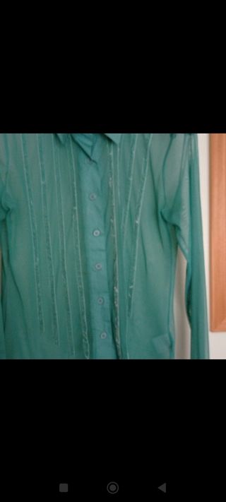 Traje para Chicas con camisa de Regalo 