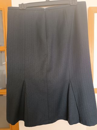 Traje para Chicas con camisa de Regalo 