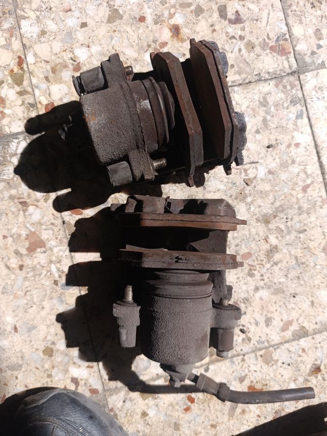 Pinzas de freno delanteras golf iv 4