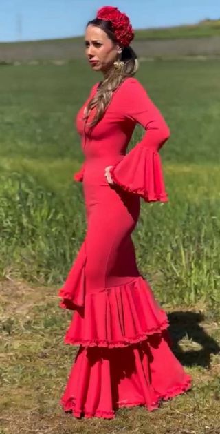Vestido flamenca o traje flamenco