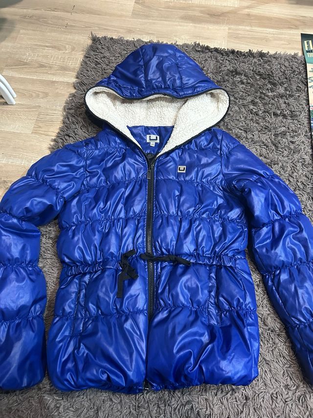 Cazadora U de Adolfo dominguez