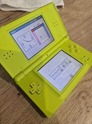 Nintendo ds lite