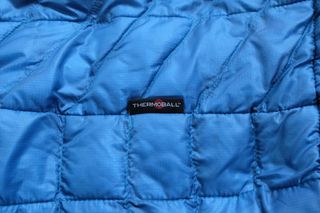 Chaqueta North Face Thermoball con capucha