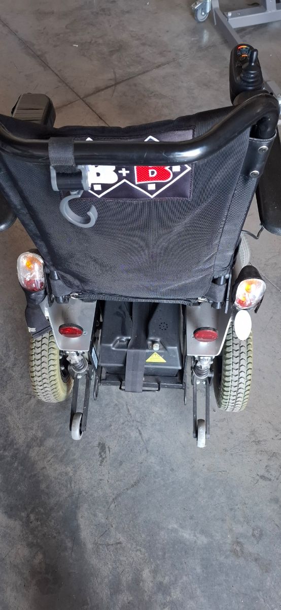 Silla de ruedas electrica ByB terra SX