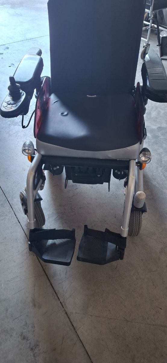 Silla de ruedas electrica ByB terra SX