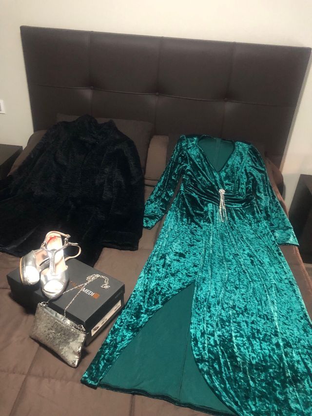Vestido fiesta zapatos chaquetón y bolso