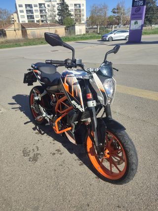 KTM DUKE 390 A2