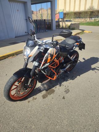 KTM DUKE 390 A2