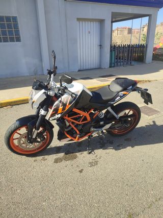 KTM DUKE 390 A2