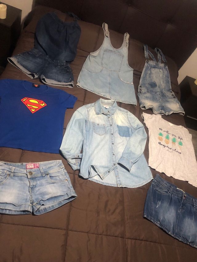 Prendas de ropa 33 piezas: pantalón camisetas peto