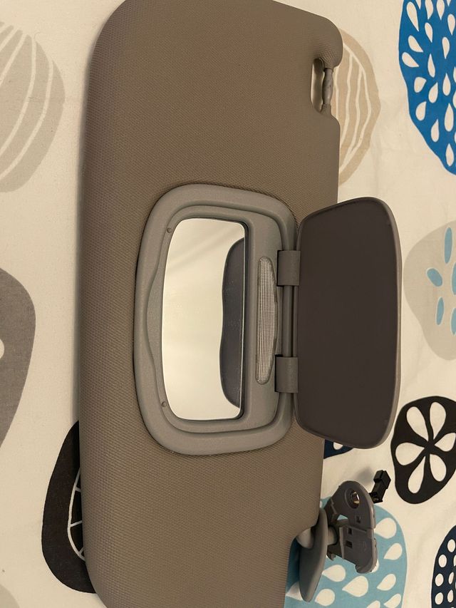 Parasole destro Alfa Romeo GT - 147